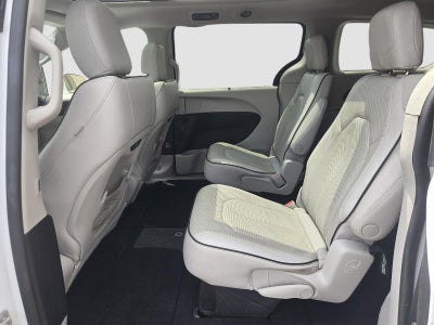 2021 Chrysler Pacifica Limited AWD