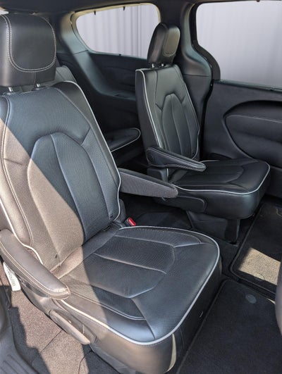 2024 Chrysler Pacifica Limited AWD