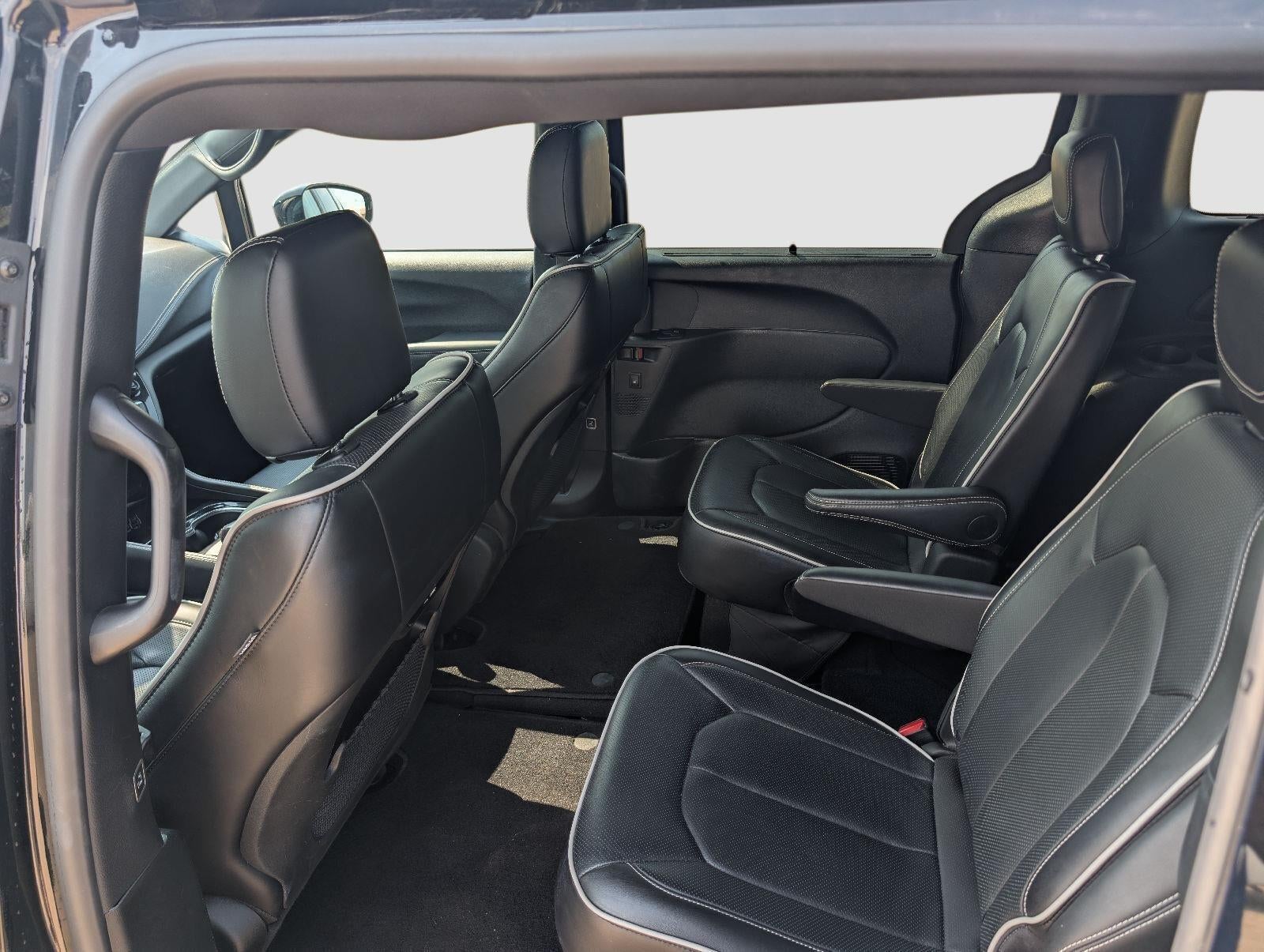 2024 Chrysler Pacifica Limited AWD