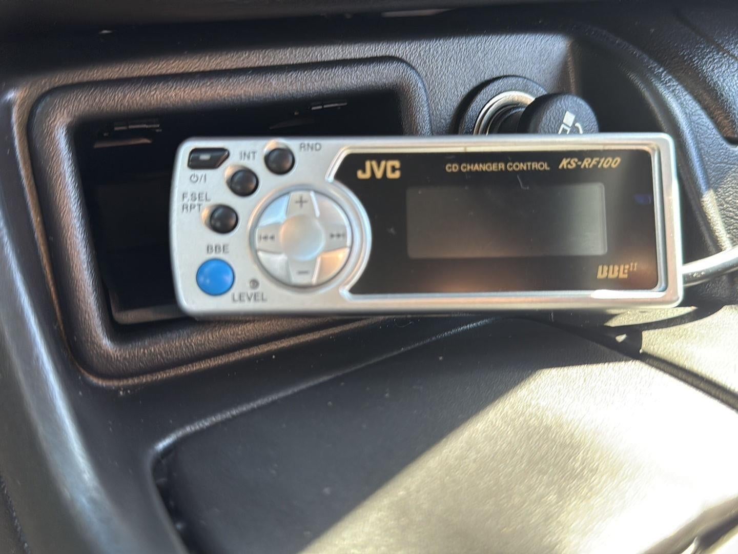 2001 Chevrolet Camaro Base
