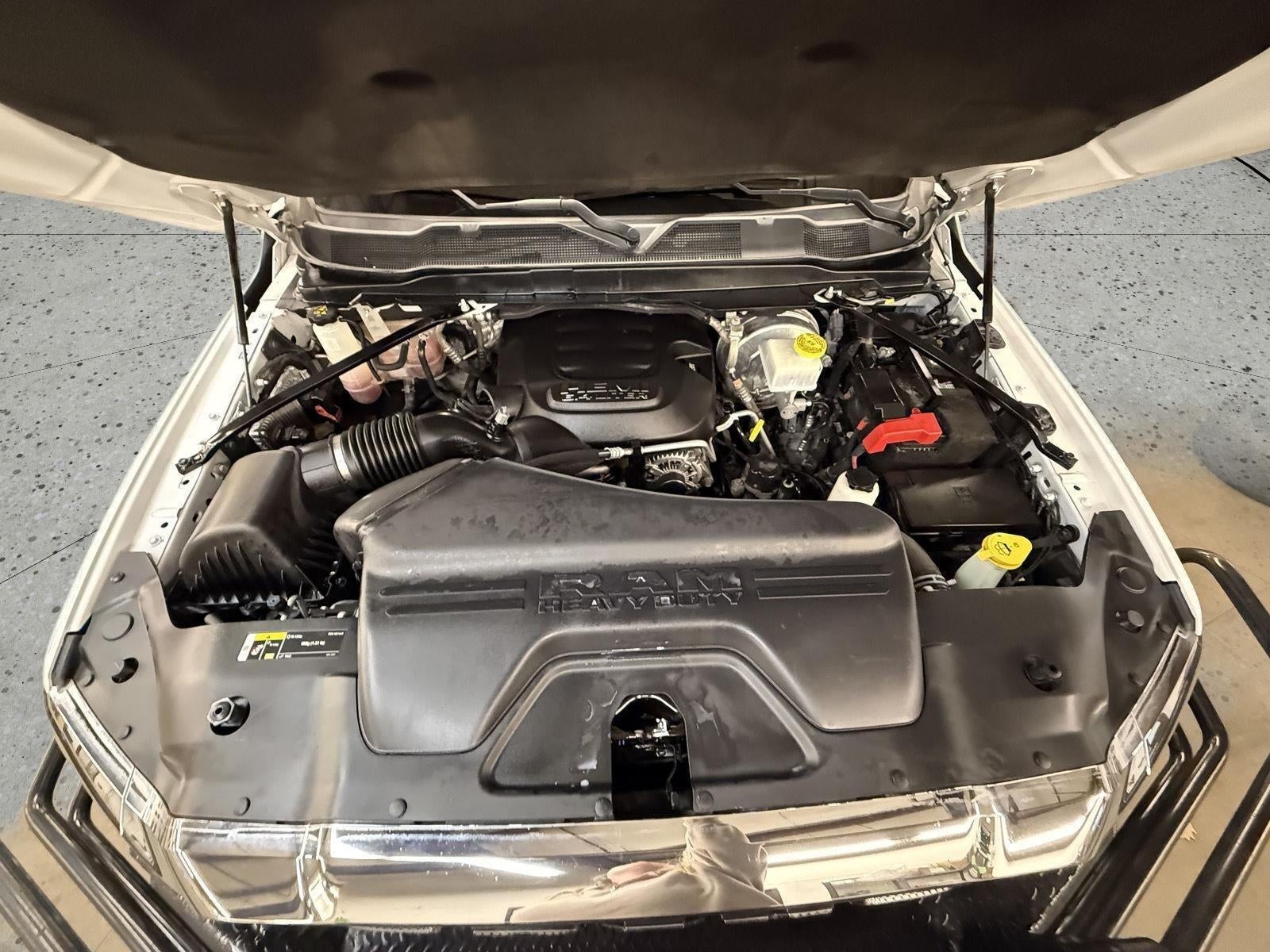 2021 RAM 3500 Tradesman Crew Cab 4x4 8' Box