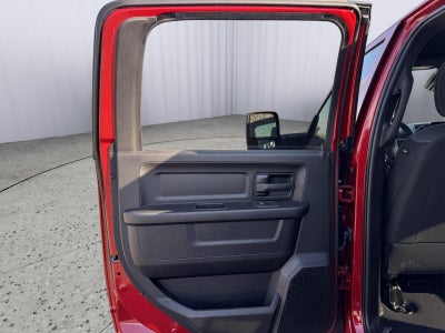 2026 RAM Ram 2500 RAM 2500 BLACK EXPRESS CREW CAB 4X4 6'4' BOX