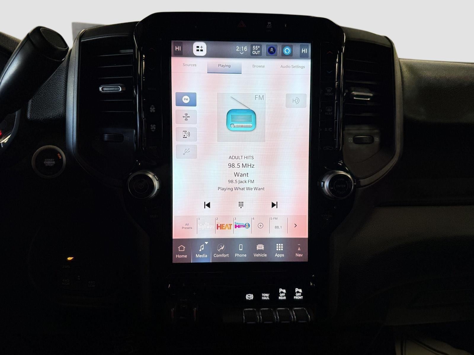 2026 RAM Ram 2500 RAM 2500 BLACK EXPRESS CREW CAB 4X4 6'4' BOX