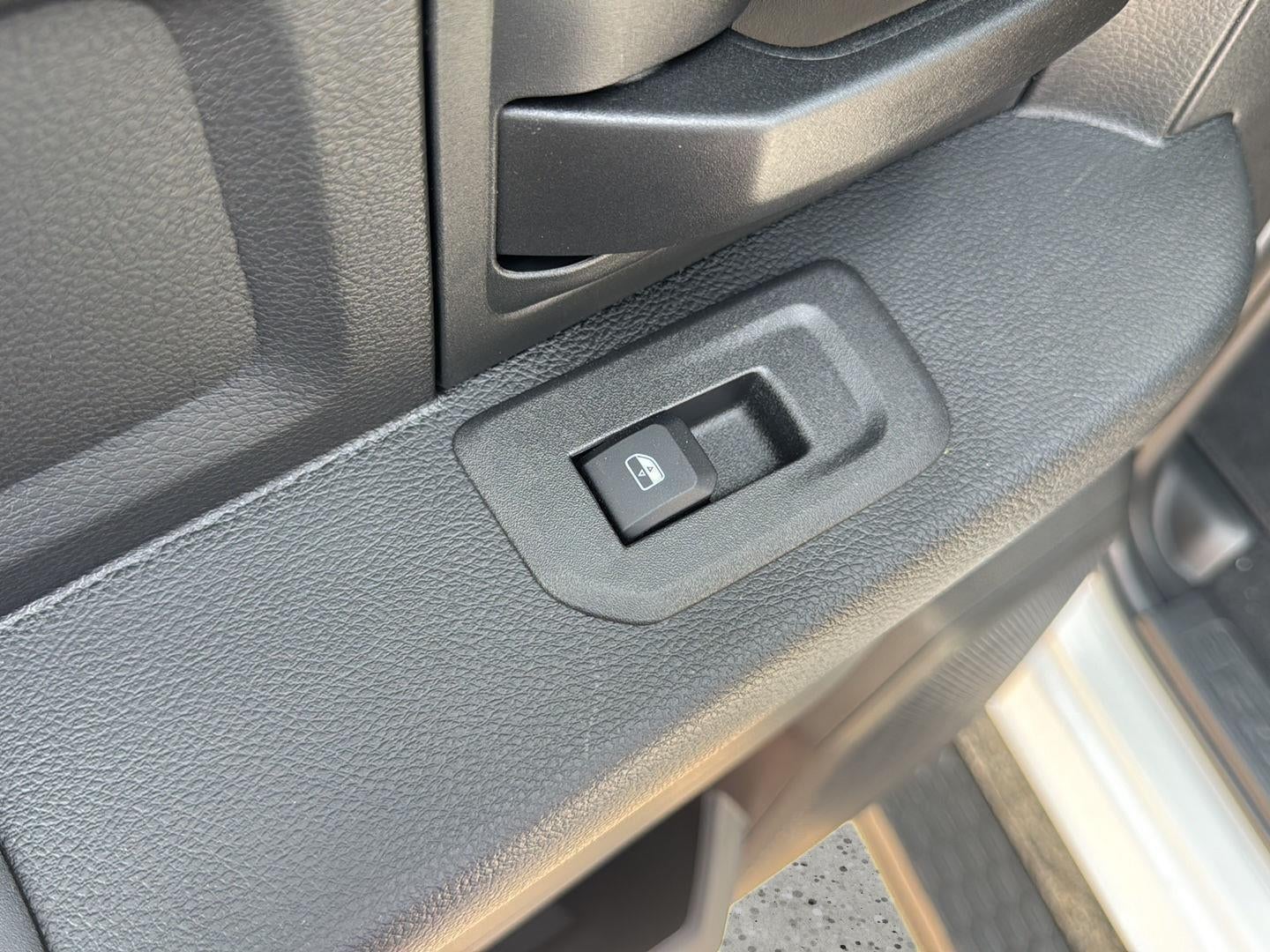 2025 RAM Ram 2500 RAM 2500 TRADESMAN CREW CAB 4X4 6'4' BOX