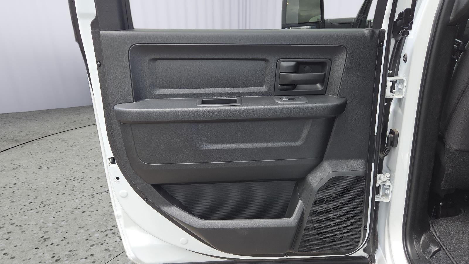 2025 RAM Ram 2500 RAM 2500 TRADESMAN CREW CAB 4X4 6'4' BOX