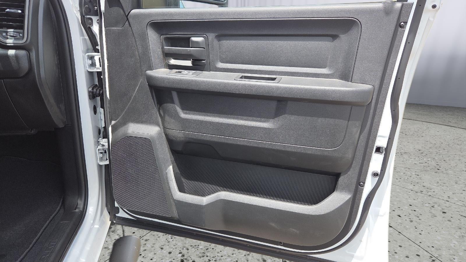 2025 RAM Ram 2500 RAM 2500 TRADESMAN CREW CAB 4X4 6'4' BOX