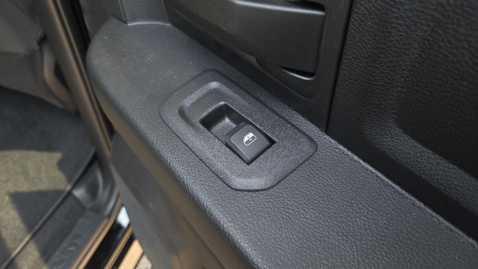 2025 RAM Ram 2500 RAM 2500 TRADESMAN CREW CAB 4X4 6'4' BOX