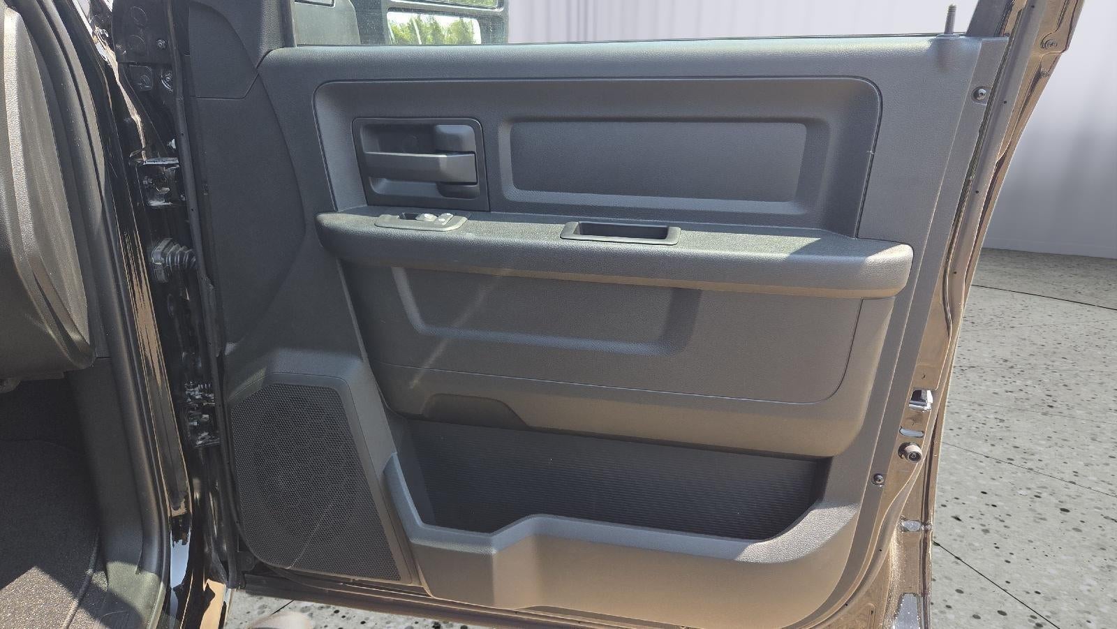 2025 RAM Ram 2500 RAM 2500 TRADESMAN CREW CAB 4X4 6'4' BOX