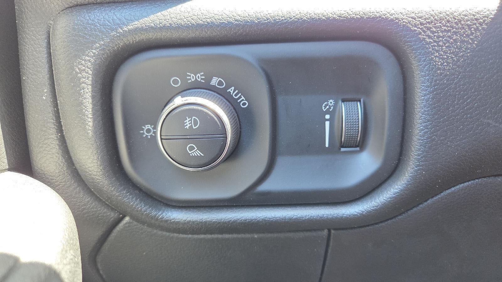 2025 RAM Ram 2500 RAM 2500 TRADESMAN CREW CAB 4X4 6'4' BOX