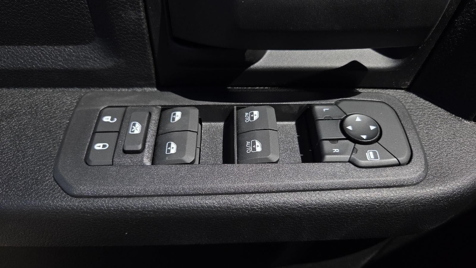 2025 RAM Ram 2500 RAM 2500 TRADESMAN CREW CAB 4X4 6'4' BOX