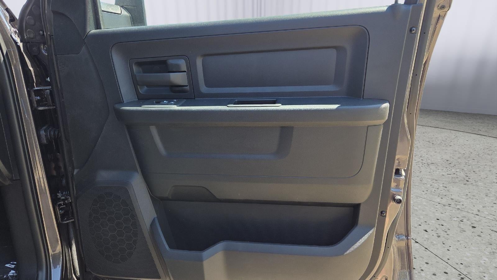 2025 RAM Ram 2500 RAM 2500 TRADESMAN CREW CAB 4X4 6'4' BOX