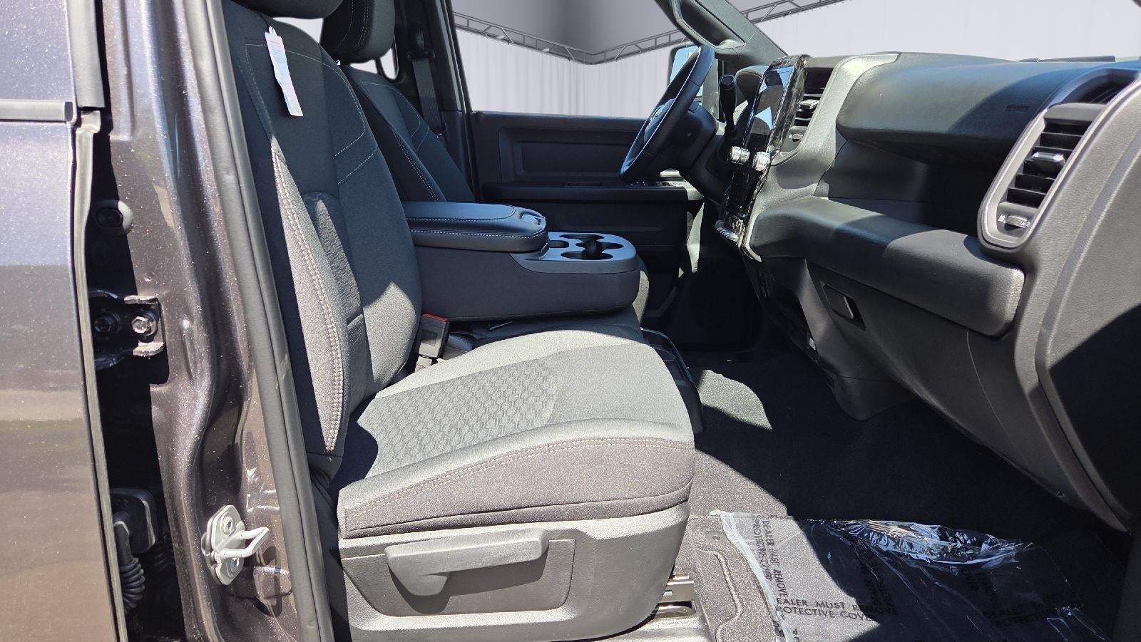 2025 RAM Ram 2500 RAM 2500 TRADESMAN CREW CAB 4X4 6'4' BOX