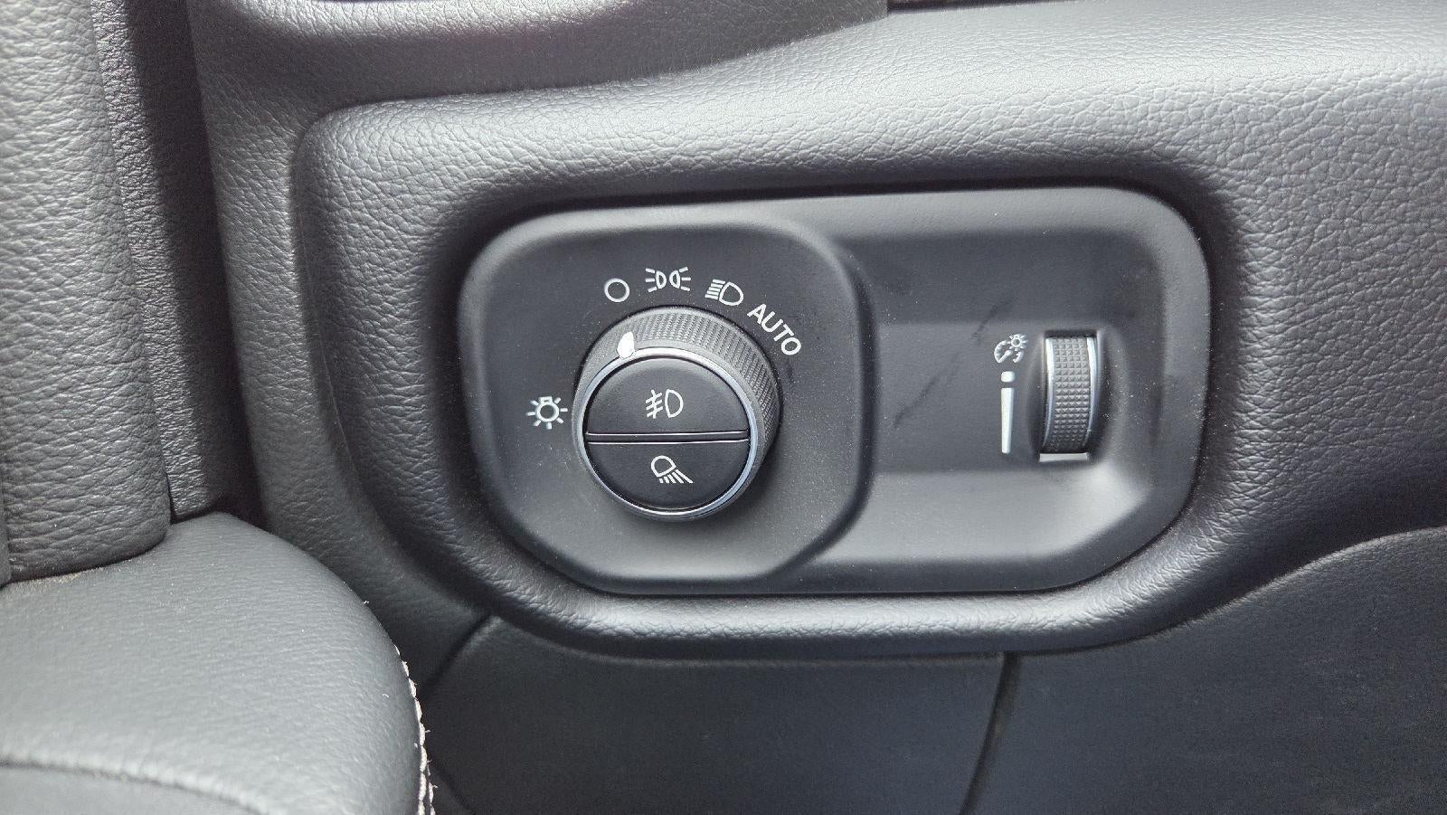 2025 RAM Ram 2500 RAM 2500 BIG HORN CREW CAB 4X4 6'4' BOX