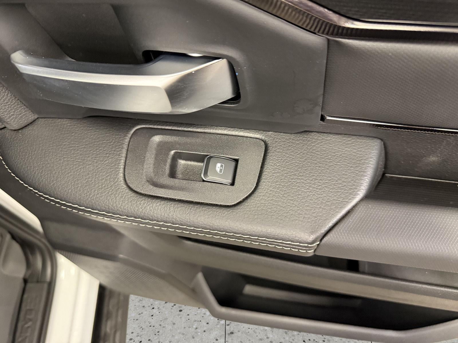 2025 RAM Ram 2500 RAM 2500 REBEL CREW CAB 4X4 6'4' BOX