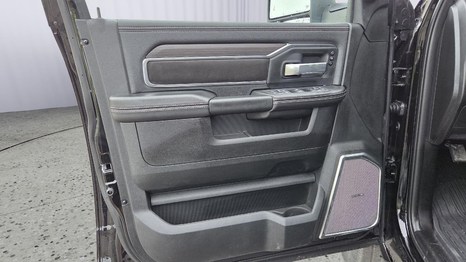 2025 RAM Ram 2500 RAM 2500 LARAMIE CREW CAB 4X4 6'4' BOX