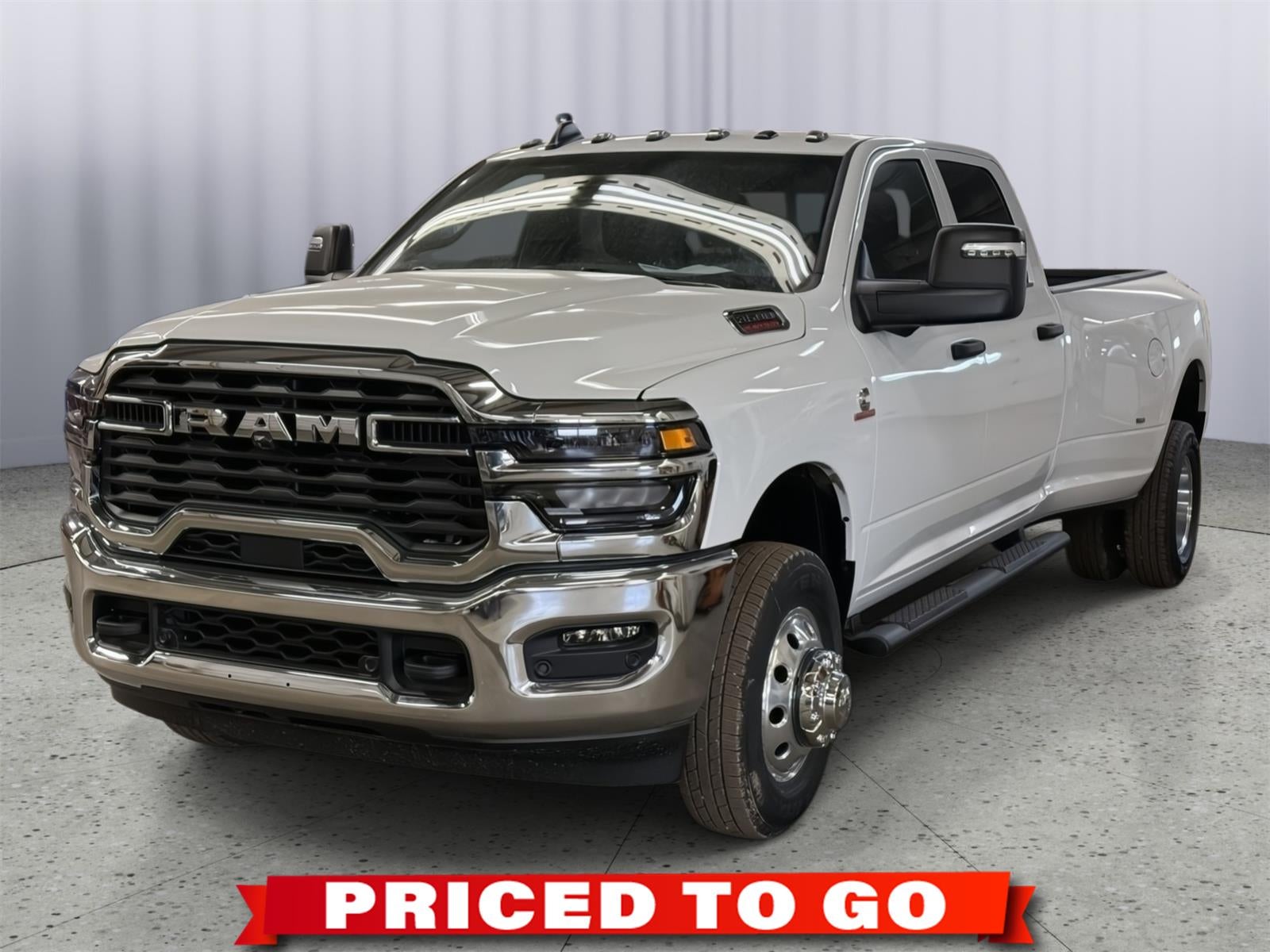2026 RAM Ram 3500 RAM 3500 TRADESMAN CREW CAB 4X4 8' BOX