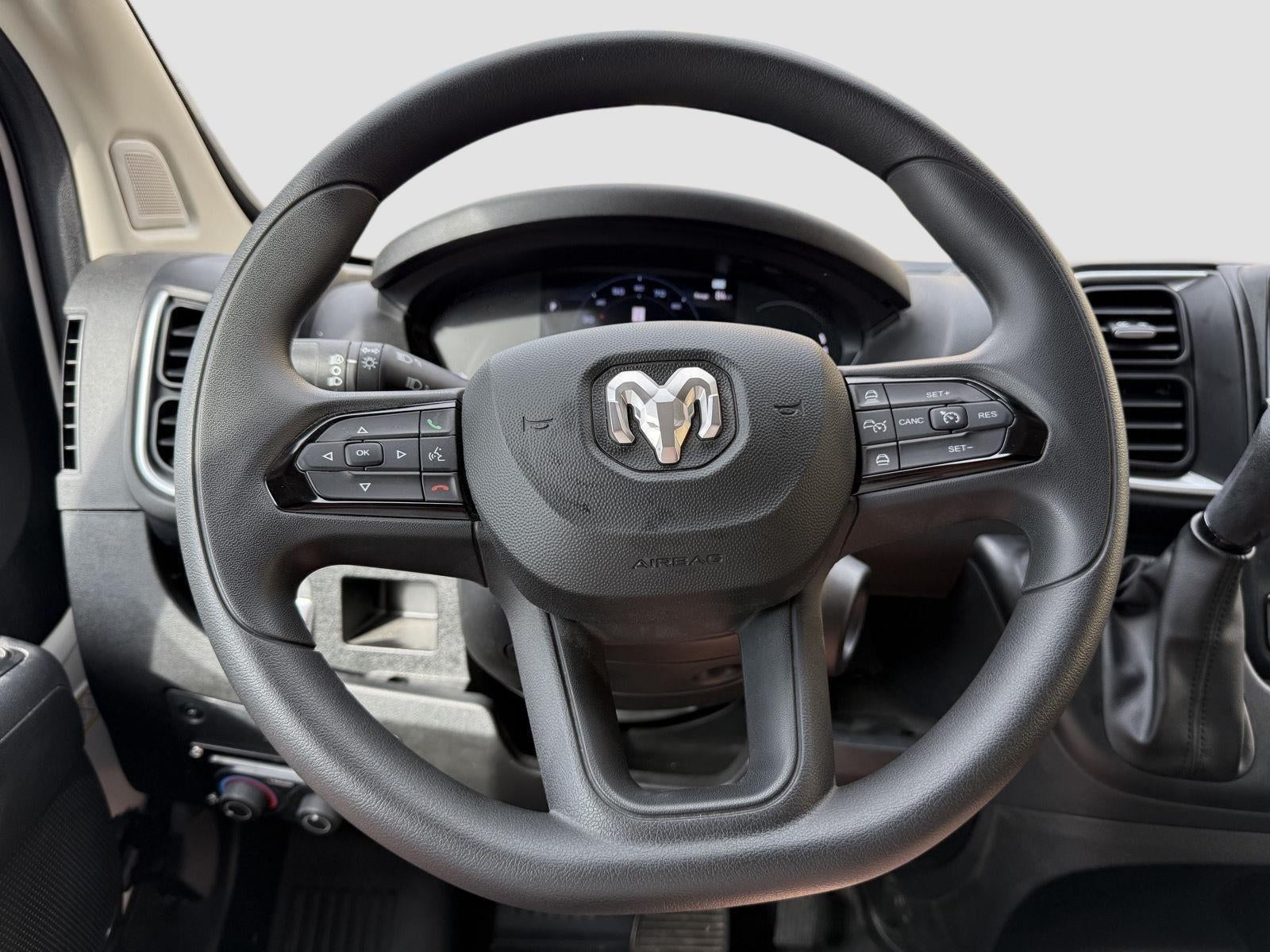 2025 RAM ProMaster 1500 SLT