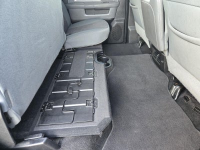 2017 RAM 1500 Big Horn Crew Cab 4x4 5'7' Box