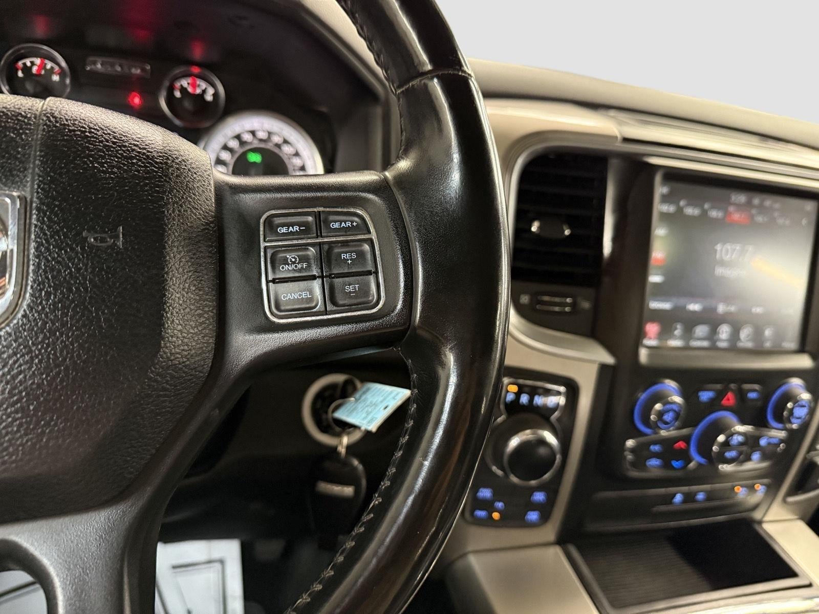 2017 RAM 1500 Big Horn Crew Cab 4x4 5'7' Box