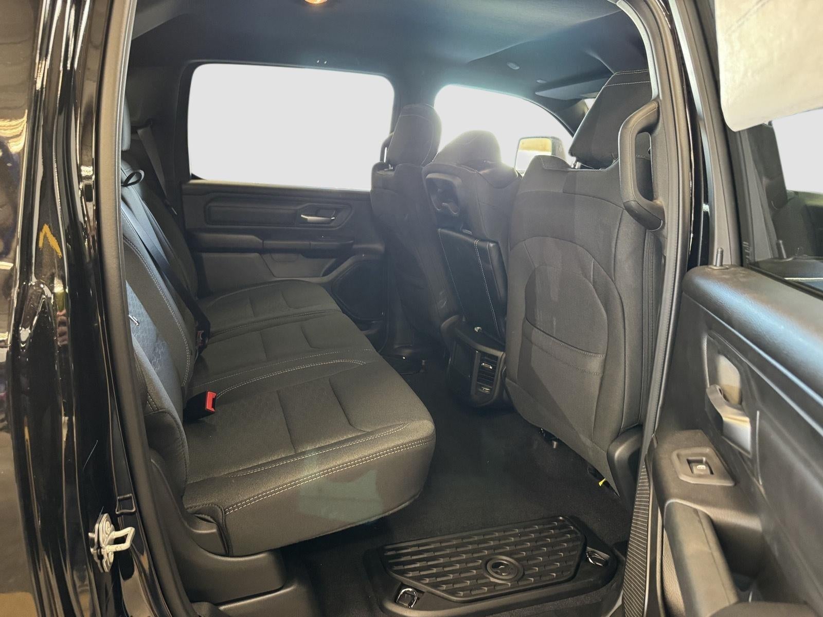 2026 RAM Ram 1500 RAM 1500 WARLOCK CREW CAB 4X4 5'7' BOX