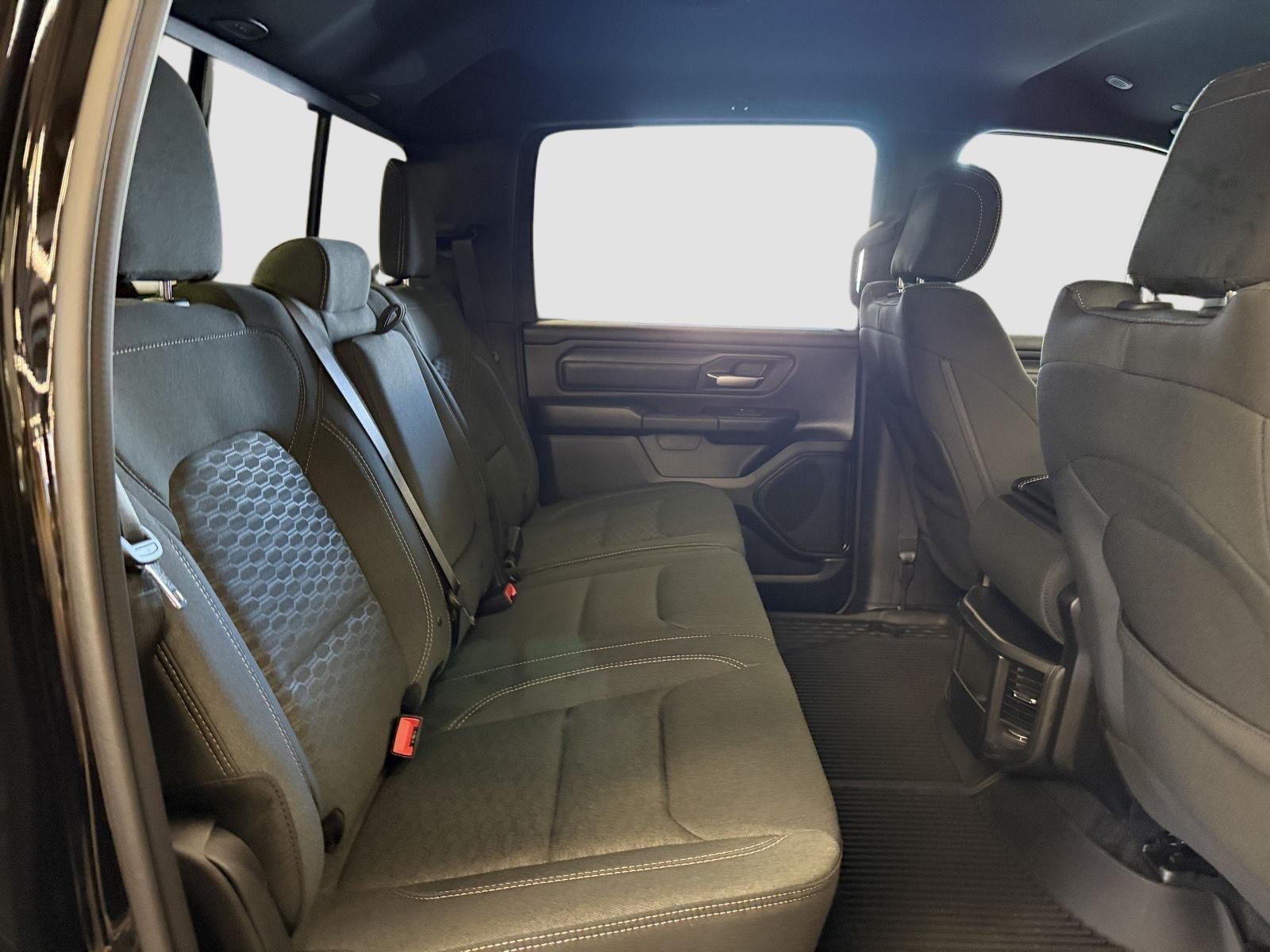 2026 RAM Ram 1500 RAM 1500 WARLOCK CREW CAB 4X4 5'7' BOX