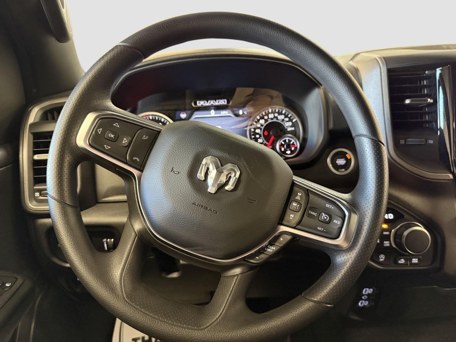 2026 RAM Ram 1500 RAM 1500 WARLOCK CREW CAB 4X4 5'7' BOX