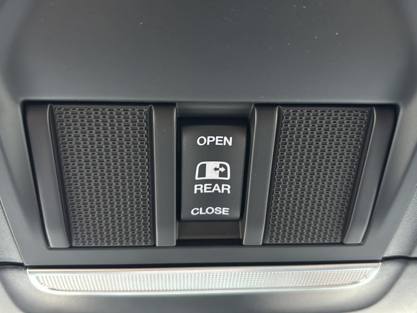 2026 RAM Ram 2500 Tradesman Crew Cab 4x4 6'4' Box