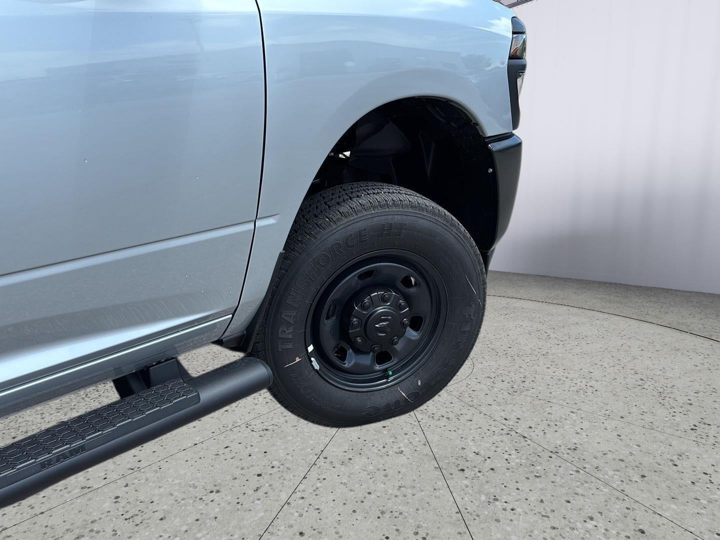2026 RAM Ram 2500 Tradesman Crew Cab 4x4 6'4' Box