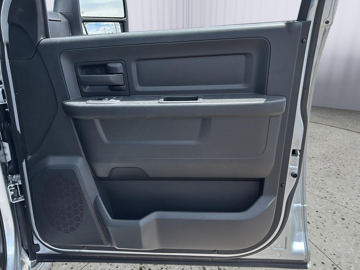 2026 RAM Ram 2500 Tradesman Crew Cab 4x4 6'4' Box