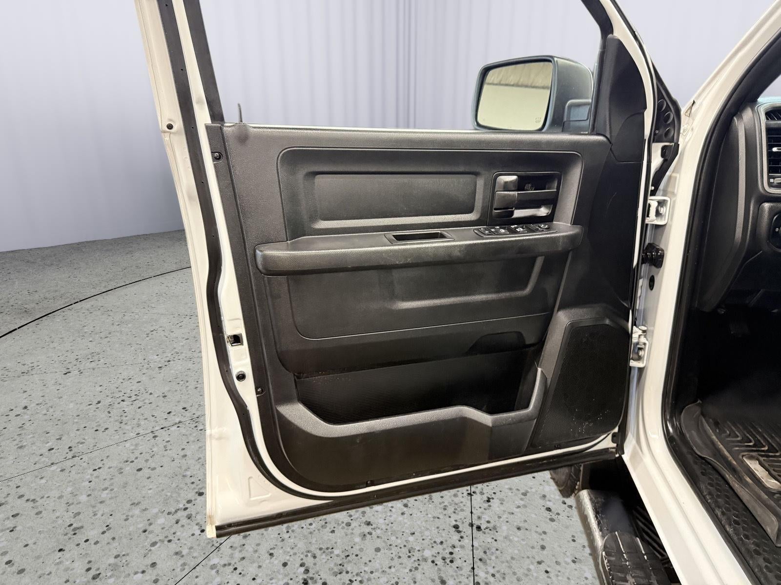 2021 RAM 2500 Tradesman Crew Cab 4x4 8' Box