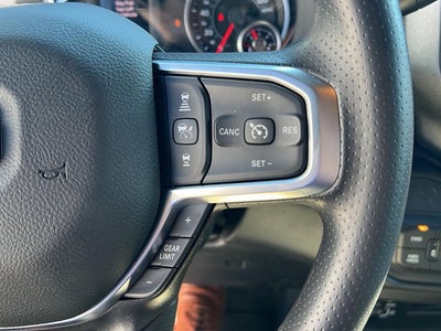 2026 RAM Ram 2500 RAM 2500 BLACK EXPRESS CREW CAB 4X4 8' BOX