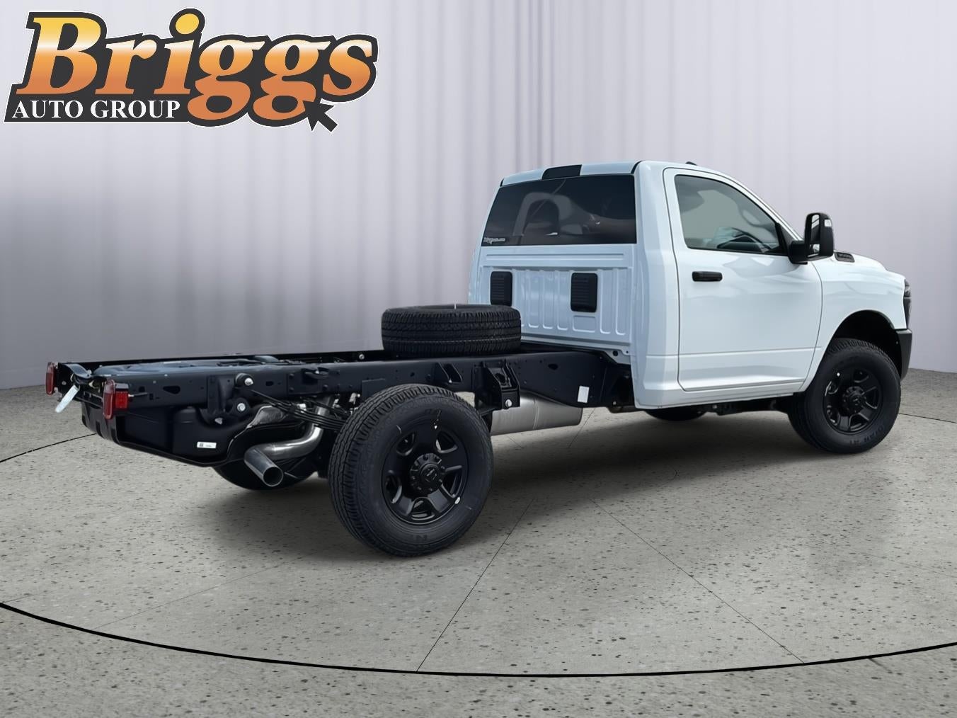 2026 RAM Ram 3500 Chassis Tradesman/Big Horn
