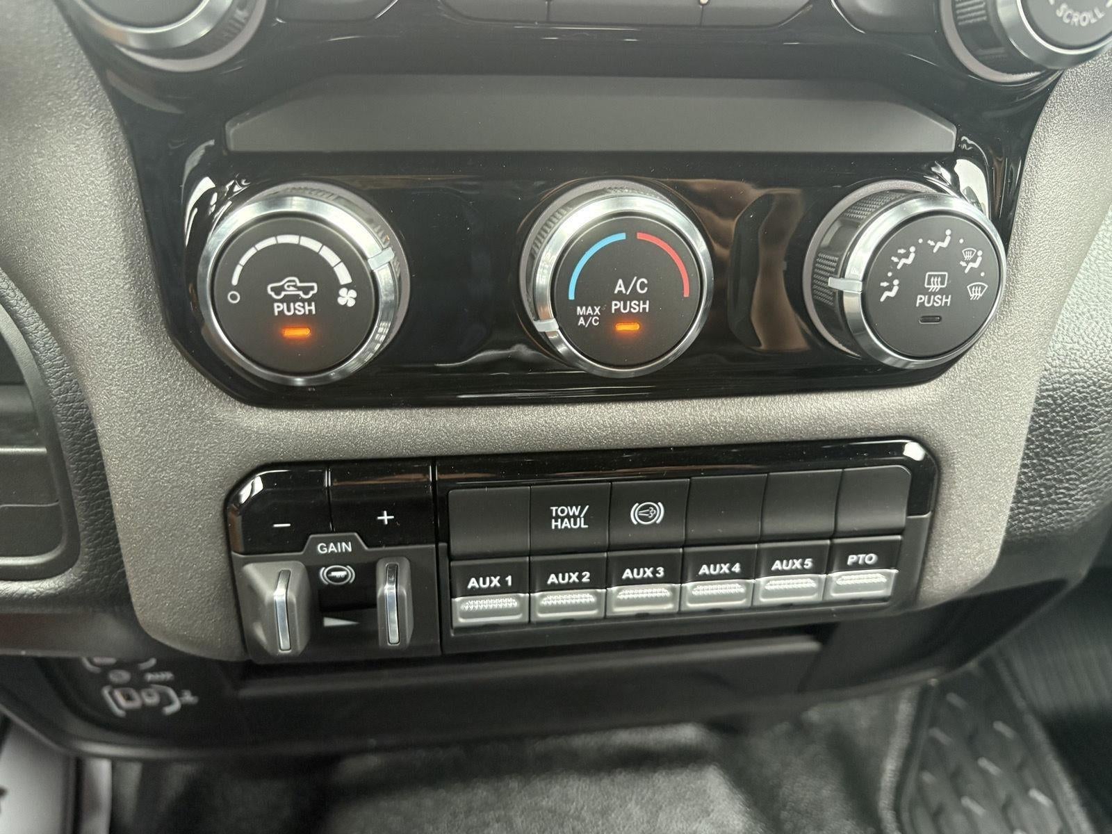 2027 RAM 4500 Chassis Cab Tradesman