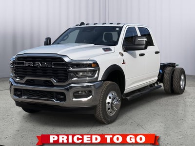2026 RAM Ram 3500 Chassis Cab RAM 3500 TRADESMAN CREW CAB CHASSIS 4X4 60' CA