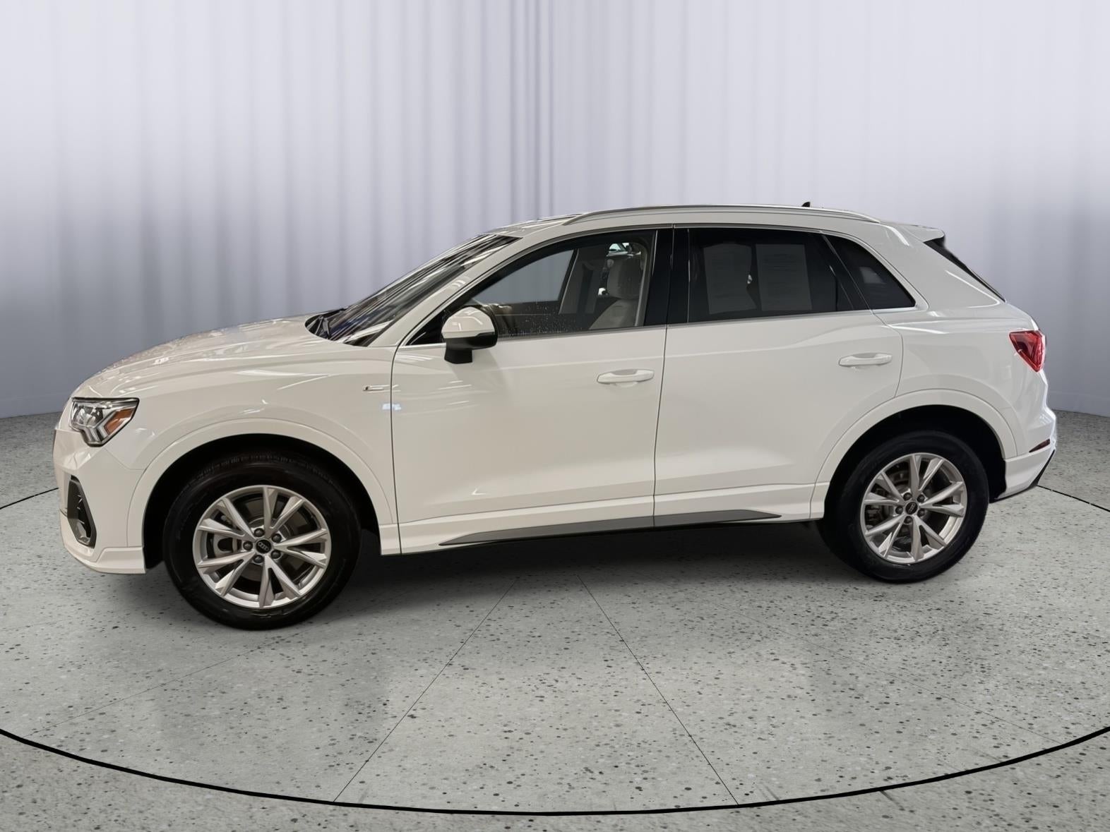 2025 Audi Q3 S line Premium