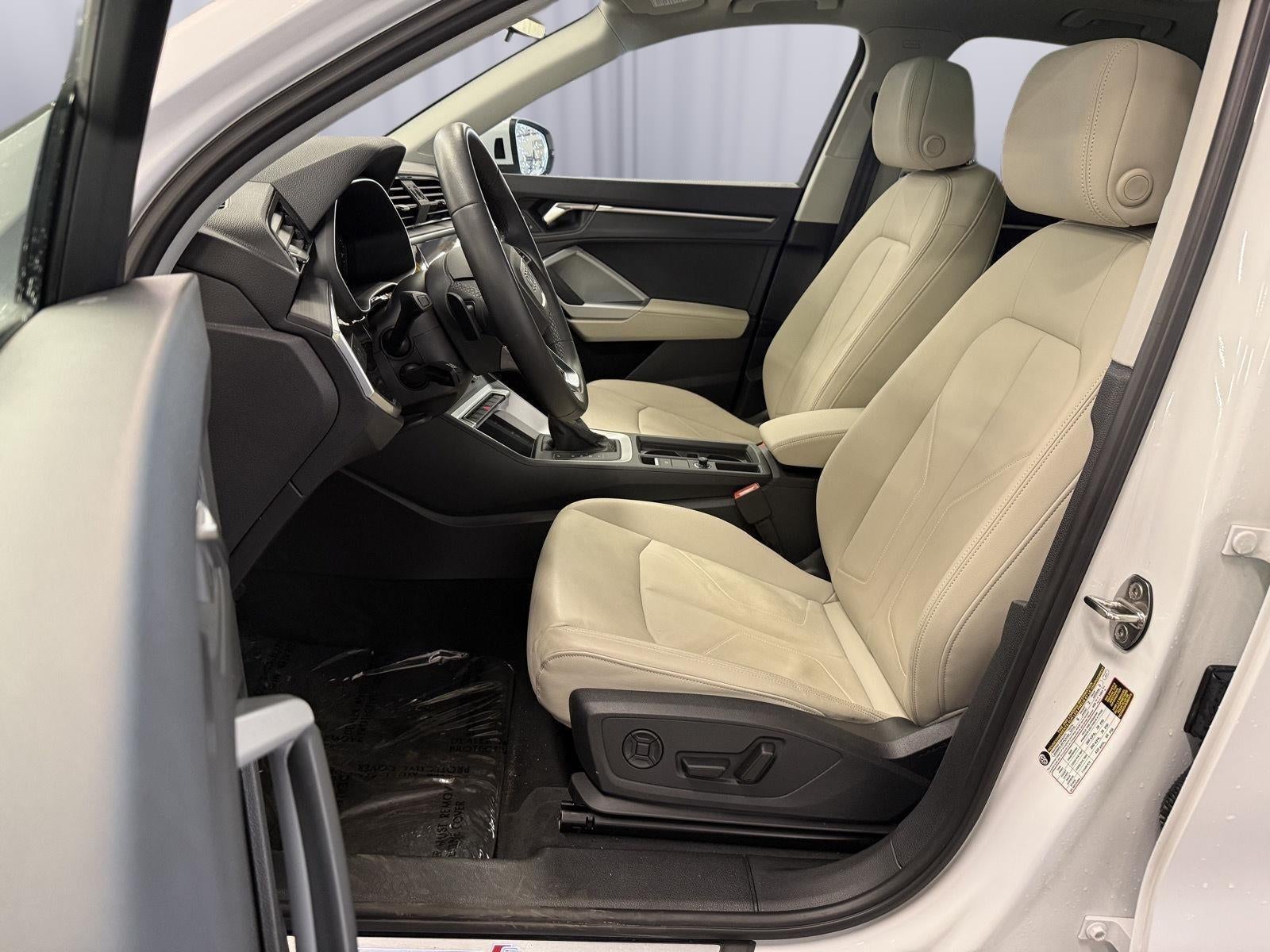 2025 Audi Q3 S line Premium