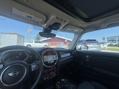 2022 MINI SE Hardtop Cooper