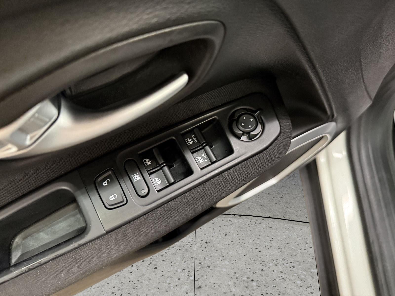 2019 Jeep Renegade Latitude FWD