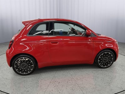 2024 FIAT FIAT 500e 500e INSPI(RED)