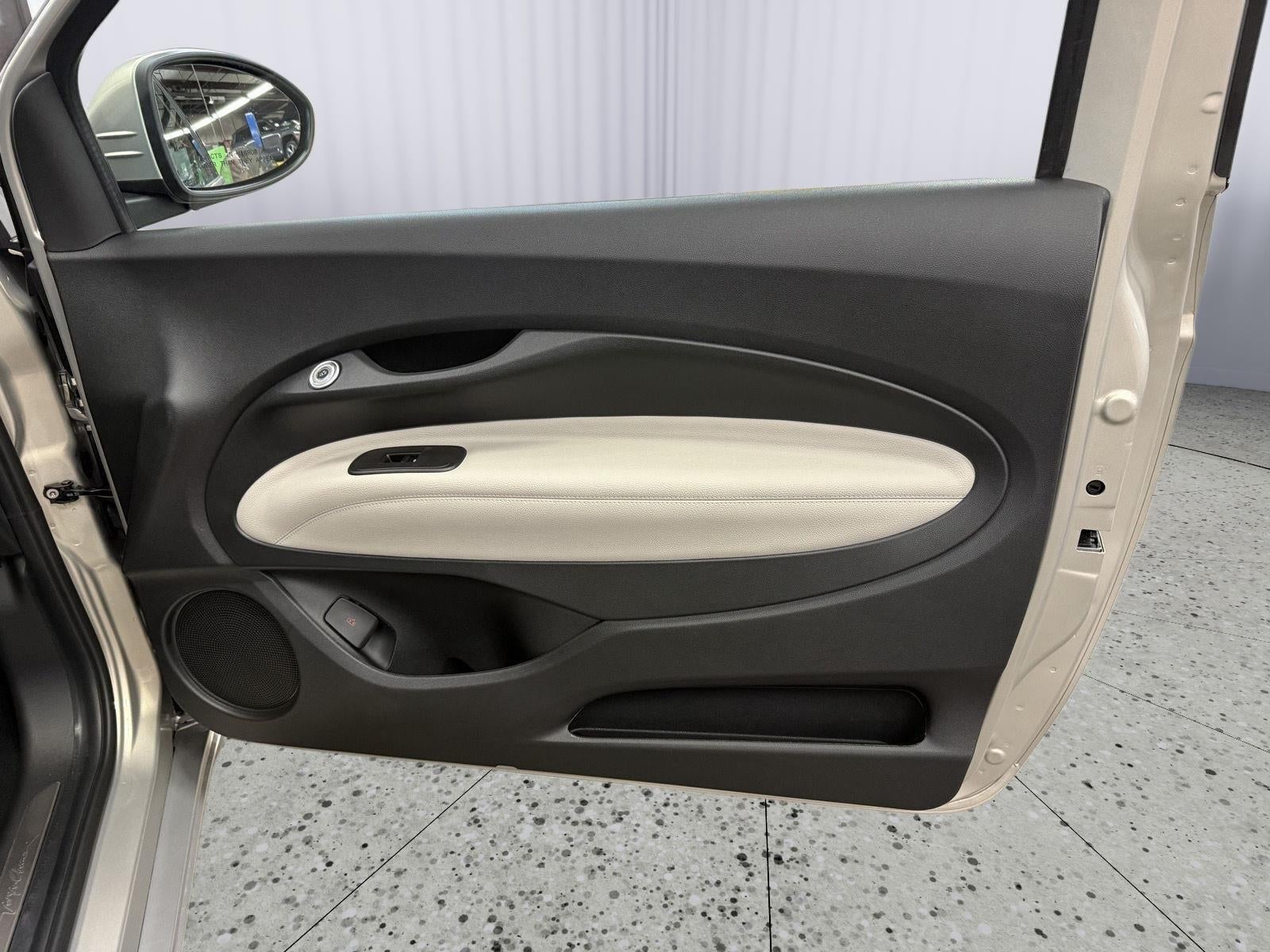 2025 FIAT FIAT 500e GIORGIO ARMANI Collector's Edition