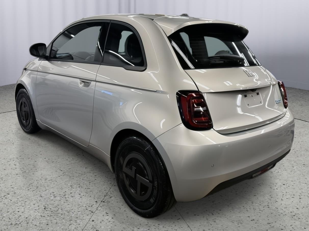2025 FIAT FIAT 500e GIORGIO ARMANI Collector's Edition