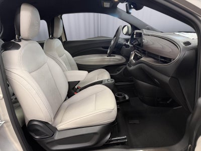 2025 FIAT FIAT 500e GIORGIO ARMANI Collector's Edition