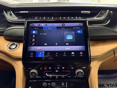 2022 Jeep Grand Cherokee Summit Reserve