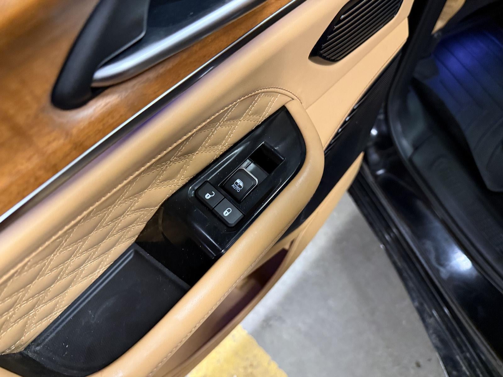 2022 Jeep Grand Cherokee Summit Reserve