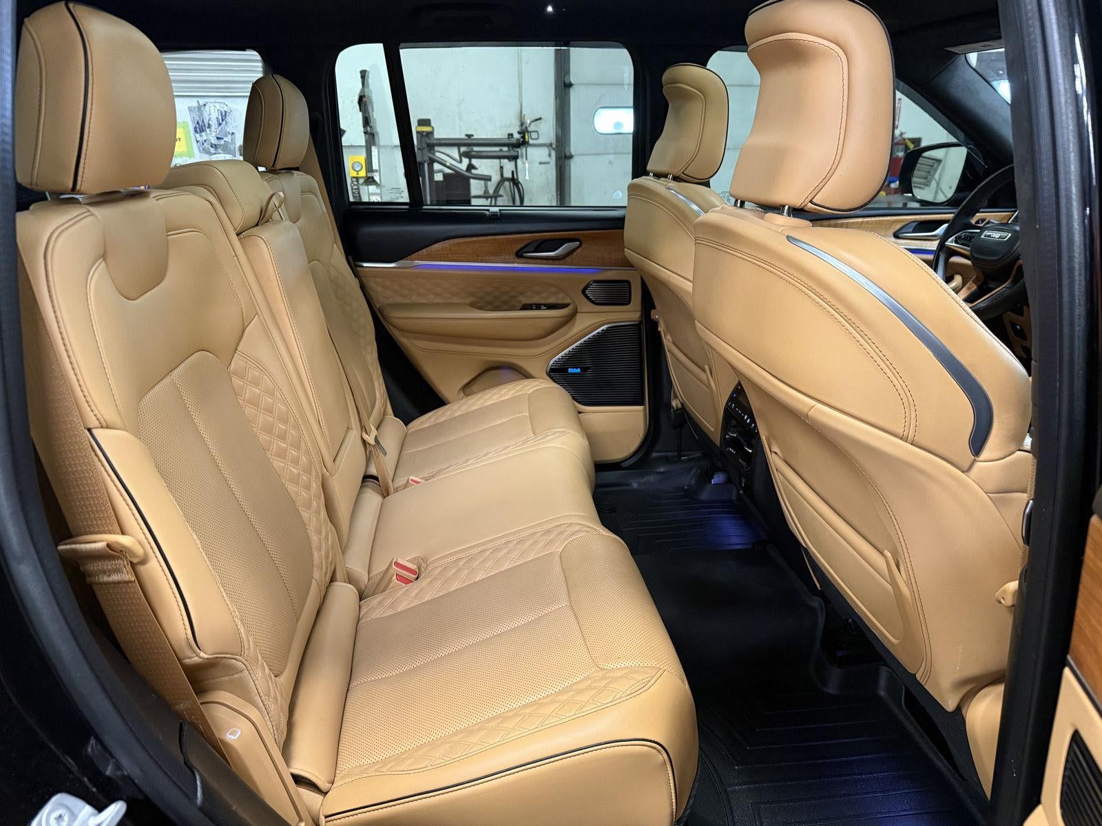 2022 Jeep Grand Cherokee Summit Reserve