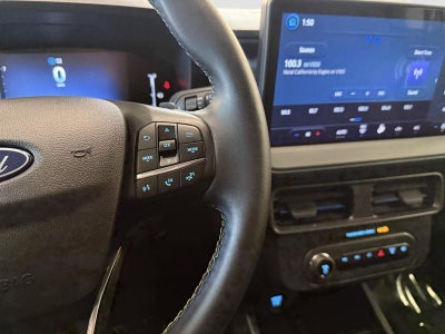 2025 Ford Maverick Lobo Standard