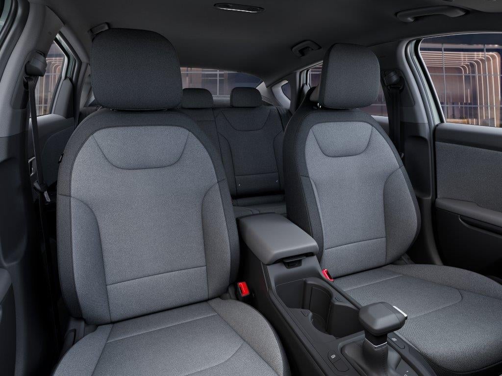 2027 Kia K4 LX