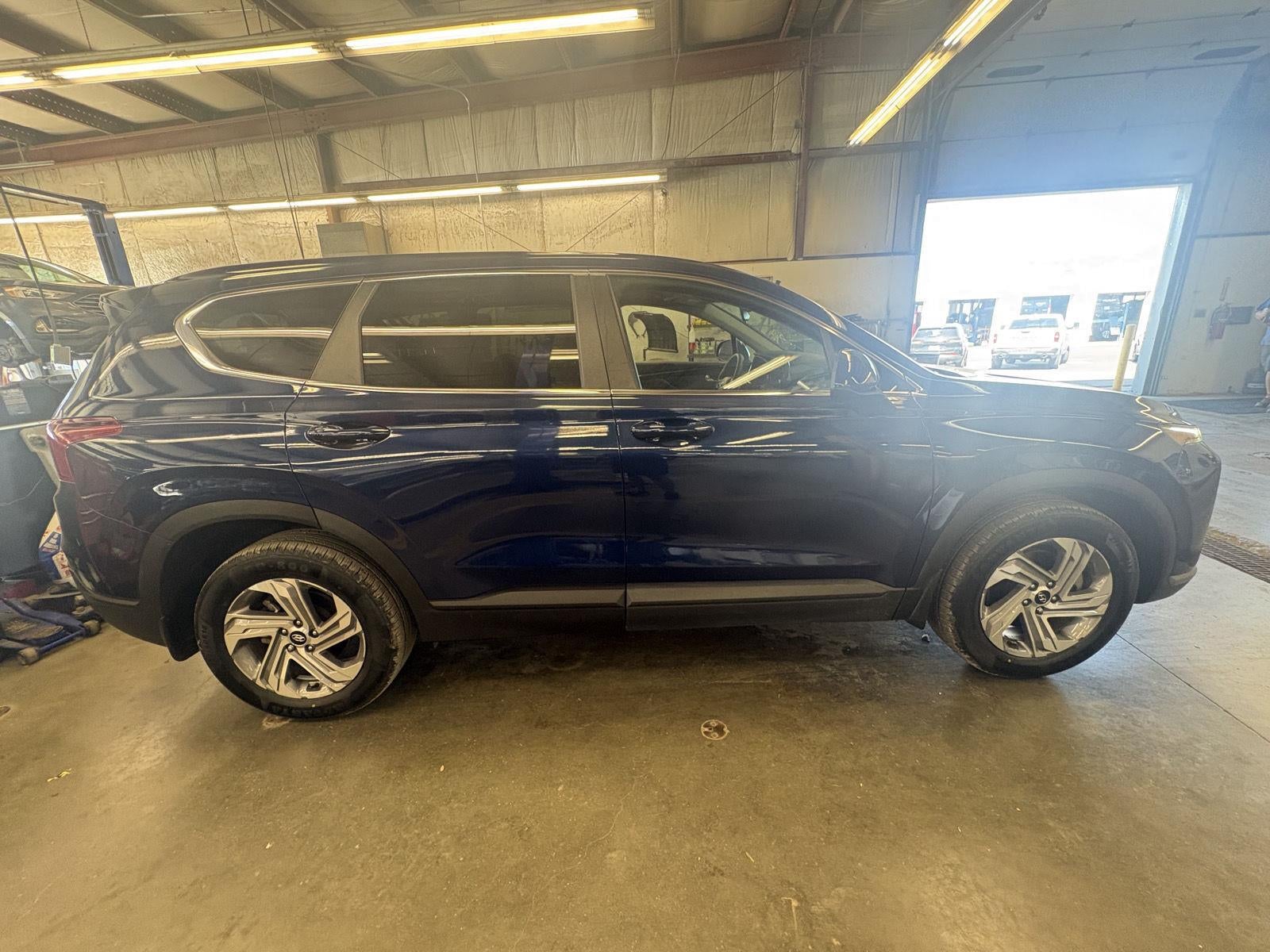 2023 Hyundai Santa Fe SE