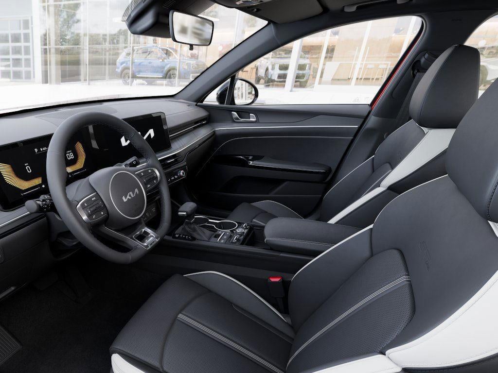 2026 Kia K5 Base