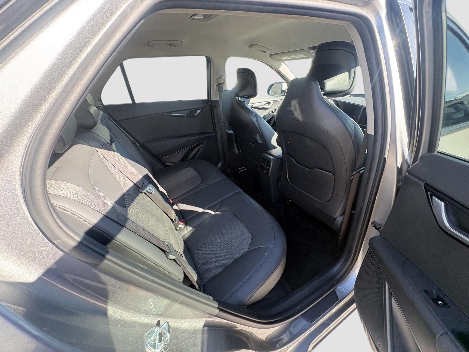 2023 Kia Niro EX